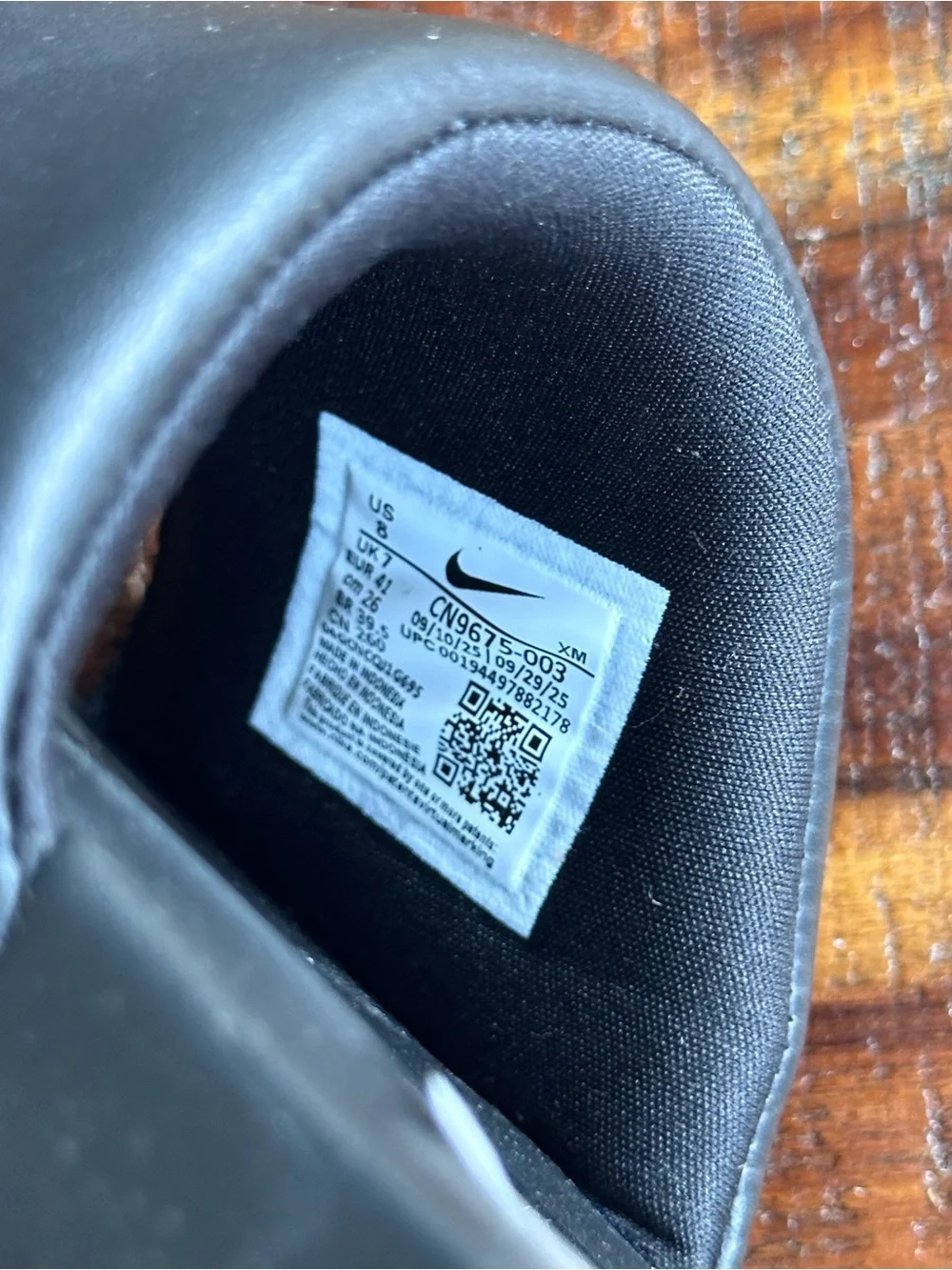 Nike Mens Victori One Slide Sandals